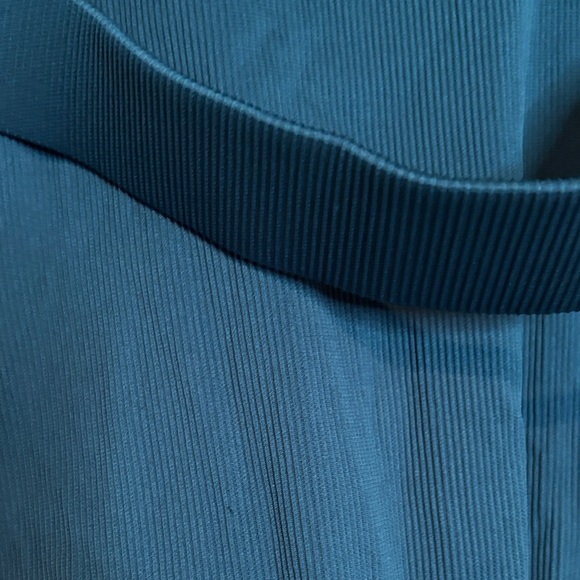 Chic Teal One-Piece Swimsuit with Belt - Picture 4 of 10